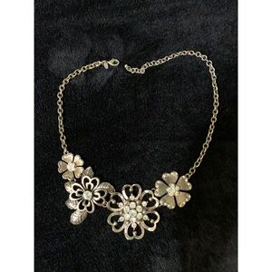 Premier Designs — Gold Floral Necklace
